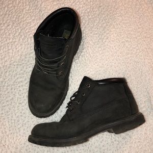 Women’s Timberland waterproof black boots : low